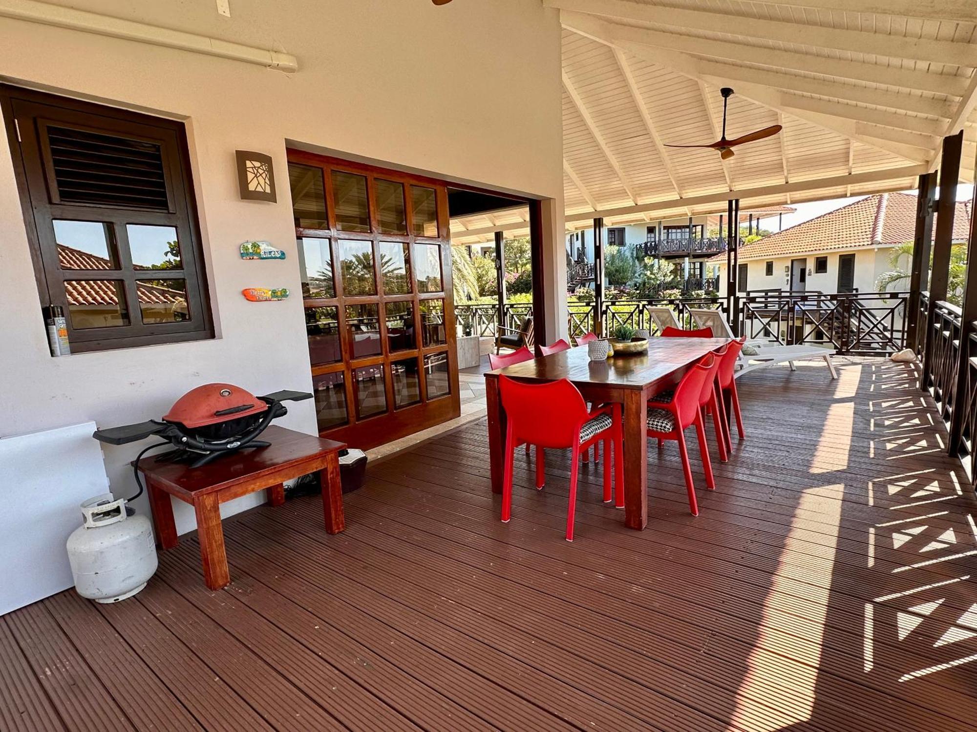 Blue Bay Beach Villas & Apartments المظهر الخارجي الصورة