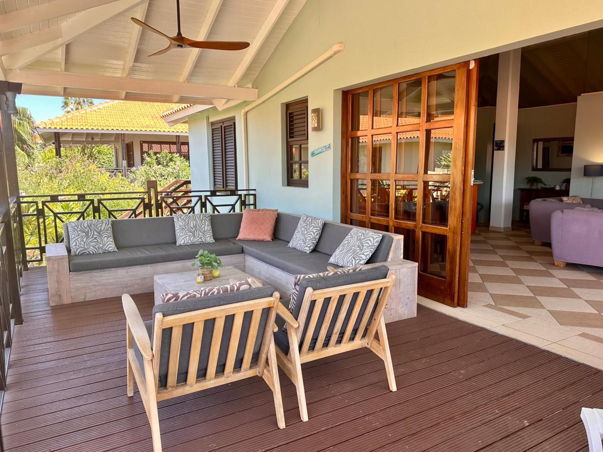 Blue Bay Beach Villas & Apartments المظهر الخارجي الصورة